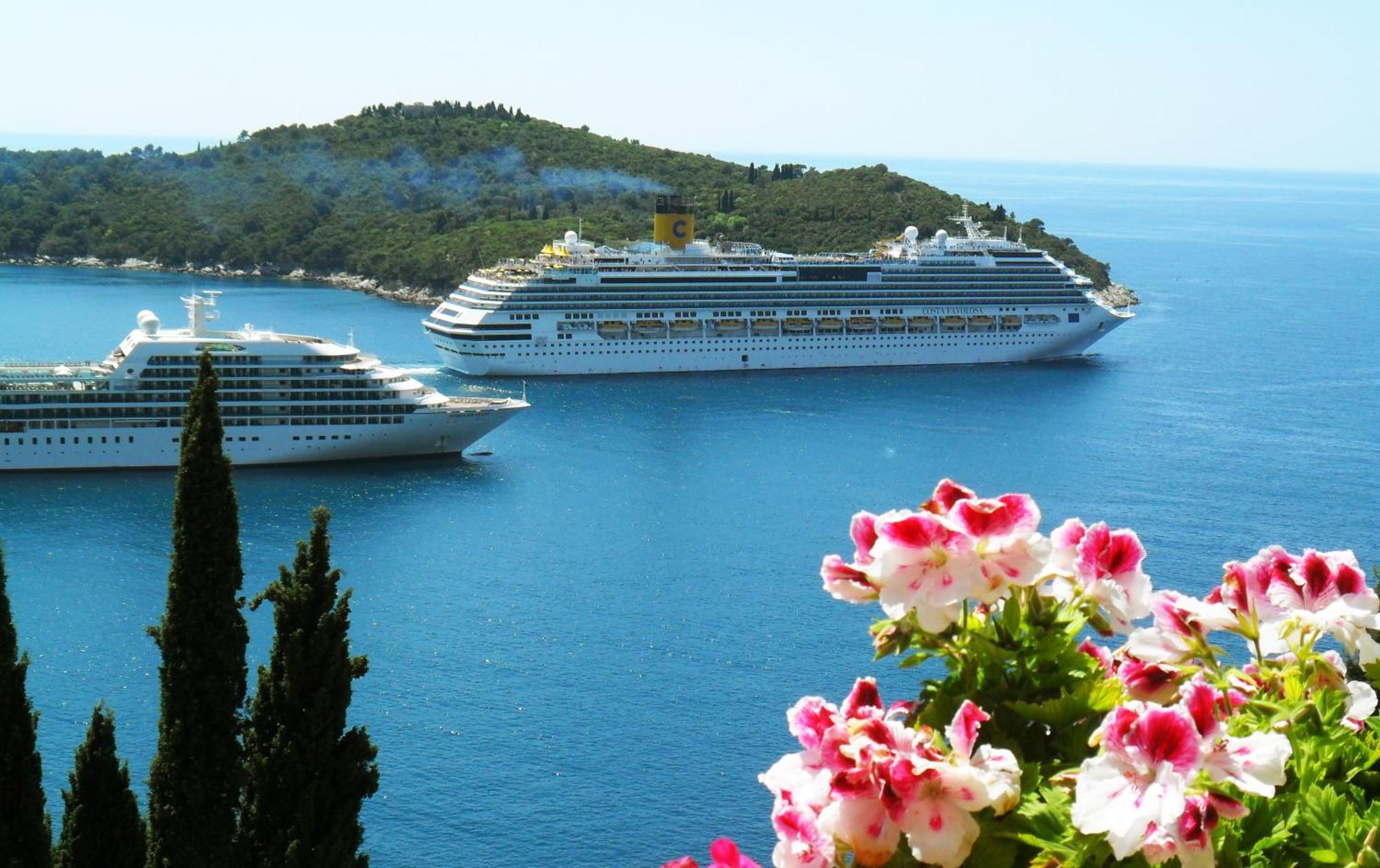 Deluxe Sunset Room, View Of The Old Town Dubrovnik Exterior foto